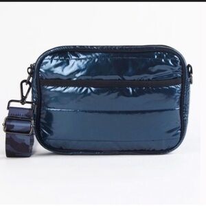 NWOT Haute Shore Drew Puffer Cool Crossbody bag
